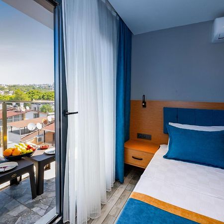 Otel Carpediem Gold Кушадасы Экстерьер фото
