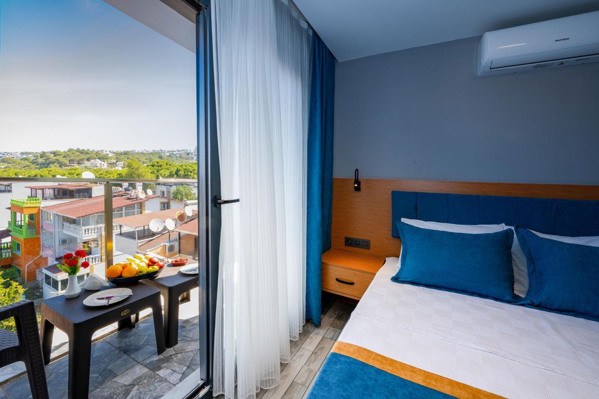 Otel Carpediem Gold Кушадасы Экстерьер фото